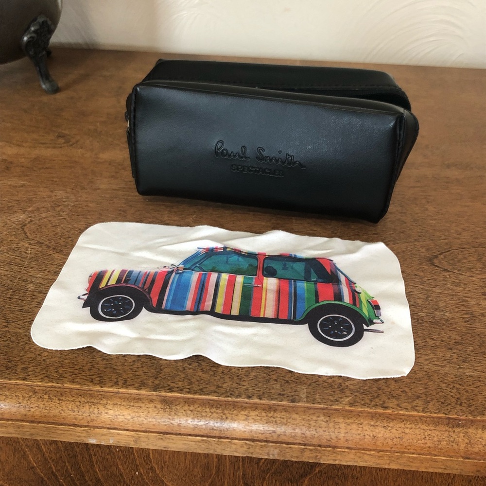 Paul Smith • Sunglasses Case and Cloth